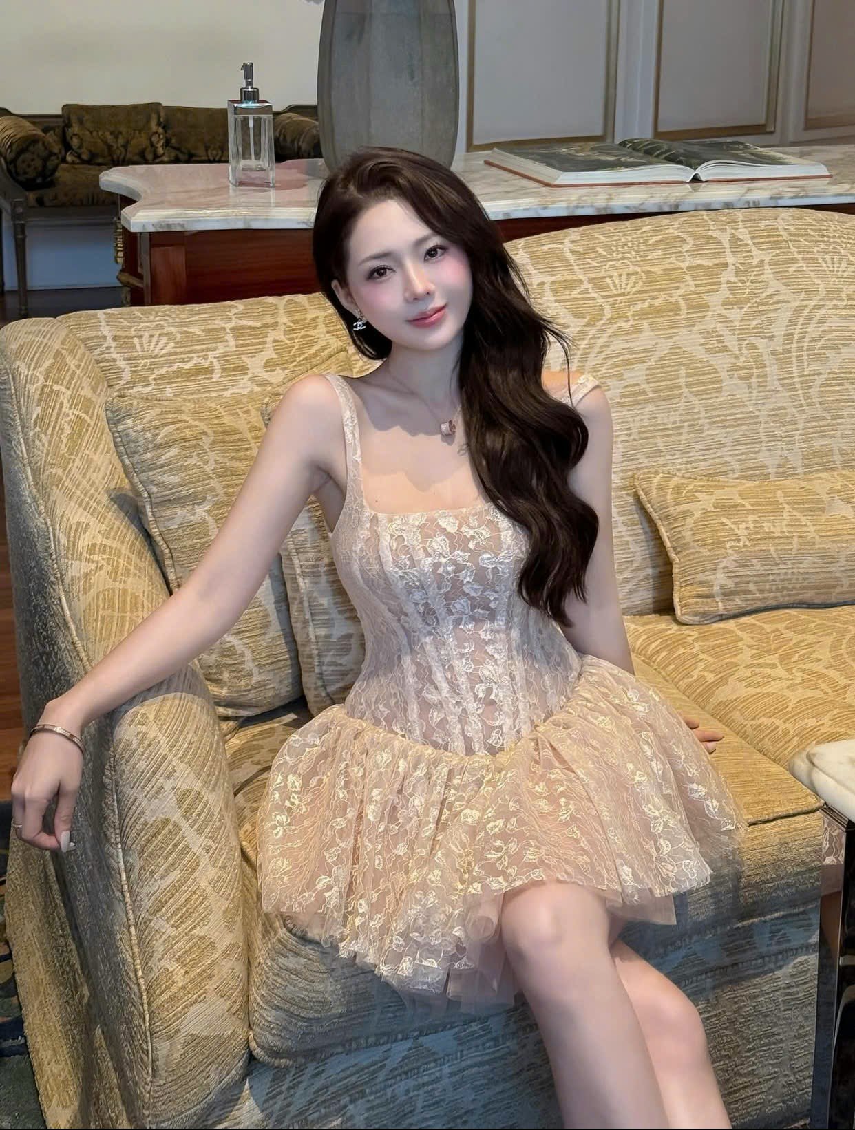 Ảnh đại diện của HUYỀN NGỌC